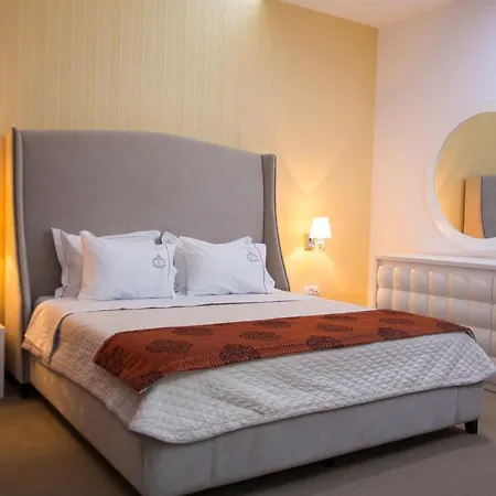 Santa Quaranta Premium Sarandë